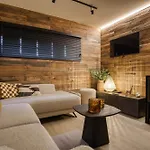 Lodge Nature Village – N°20 – 4 Personnes *