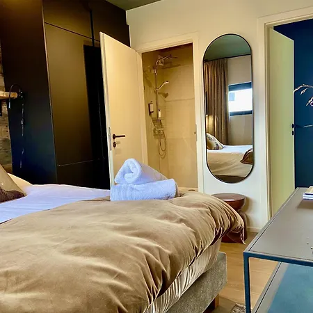 Nature Village - Silky N°20 - 4 Personnes Avec Jacuzzi Lodge